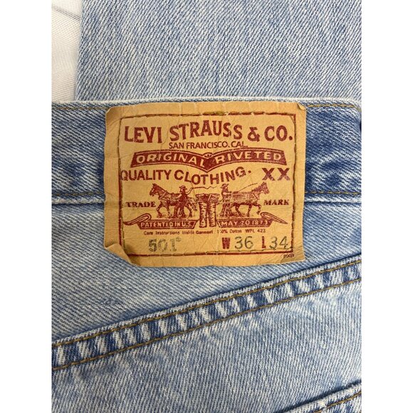 VTG Men's 501xx LEVI's, Button Fly, WPL, light blue Jeans Straight Leg W36/L34 - Picture 4 of 16